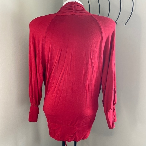 Guess by Marciano Women's Red Ultra Low Draped V-Neck Mock Tie Top Size Small - Picture 6 of 13